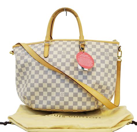 authentic designer handbags liquidation.